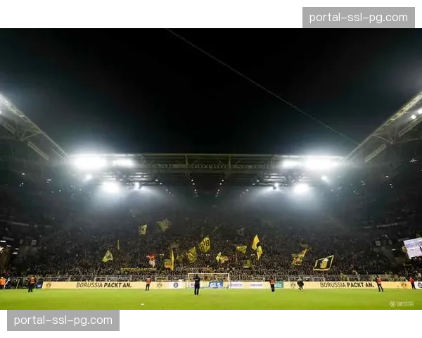 纪录片《我们的看台》上映，记录多特蒙德南看台死忠球迷的故事